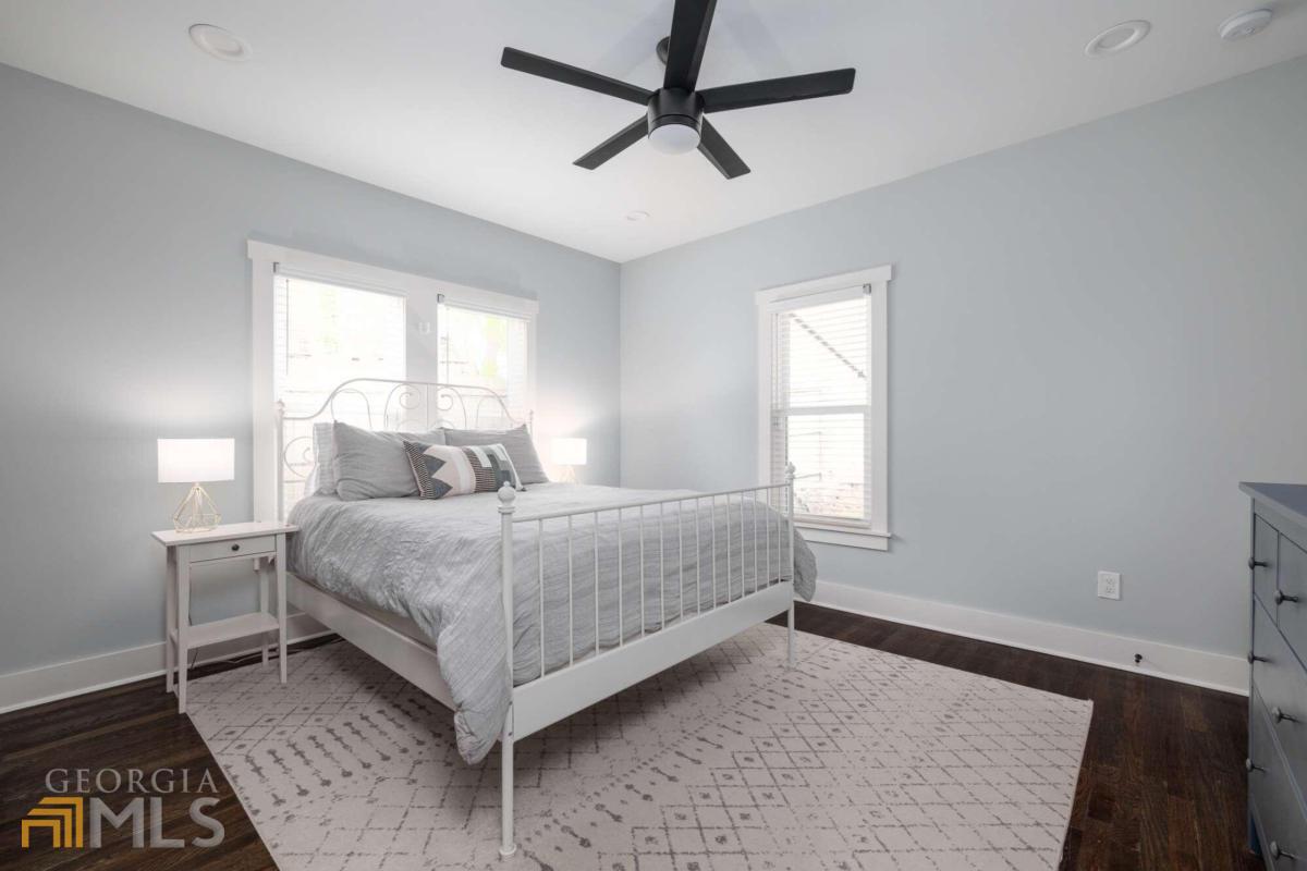 1788 Melrose Drive SW