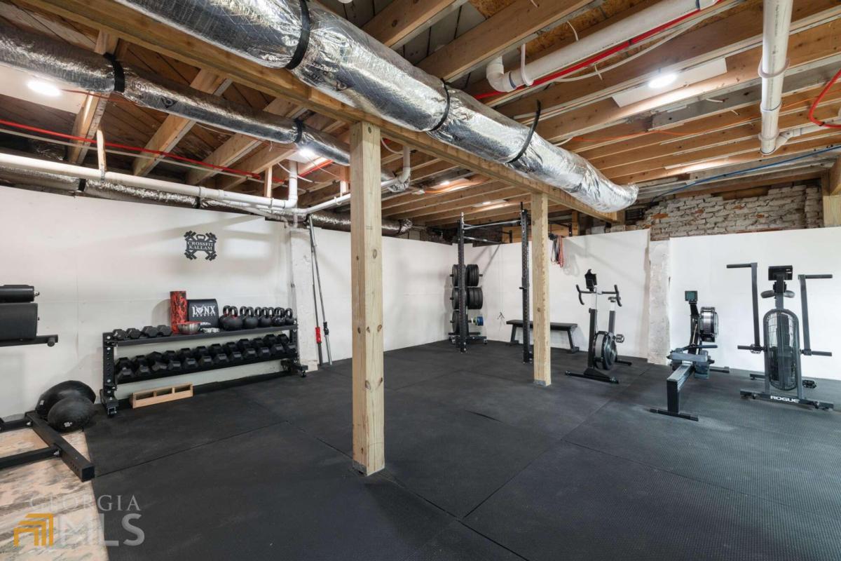 1788 Melrose Drive SW