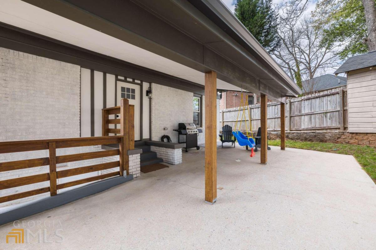 1788 Melrose Drive SW