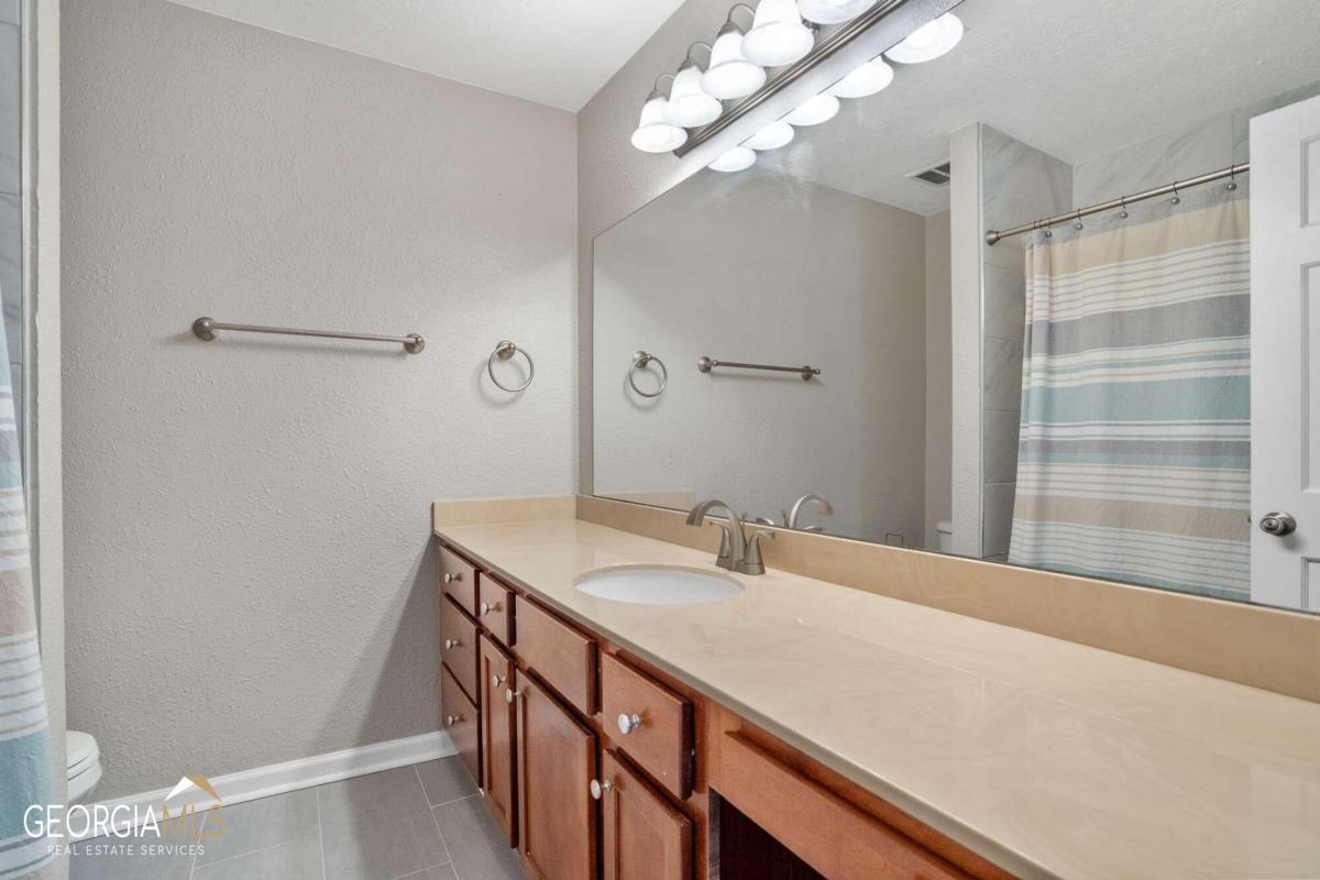 8701 Dunwoody Place # F