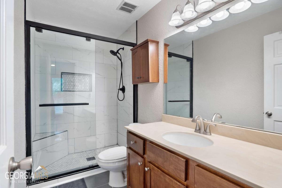 8701 Dunwoody Place # F