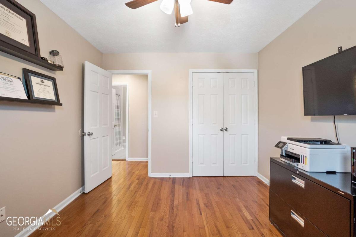 8701 Dunwoody Place # F