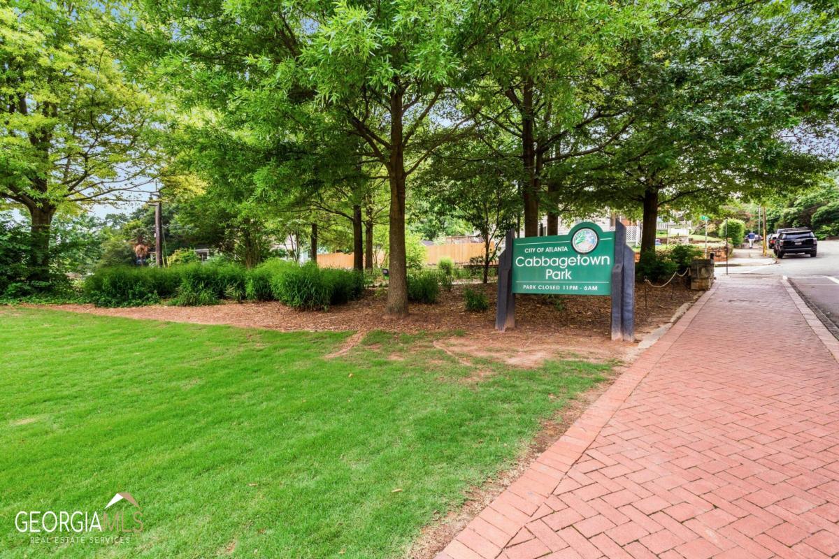 212 Berean Avenue SE # 5