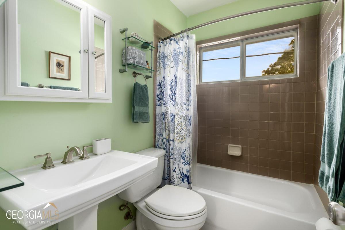 212 Berean Avenue SE # 5