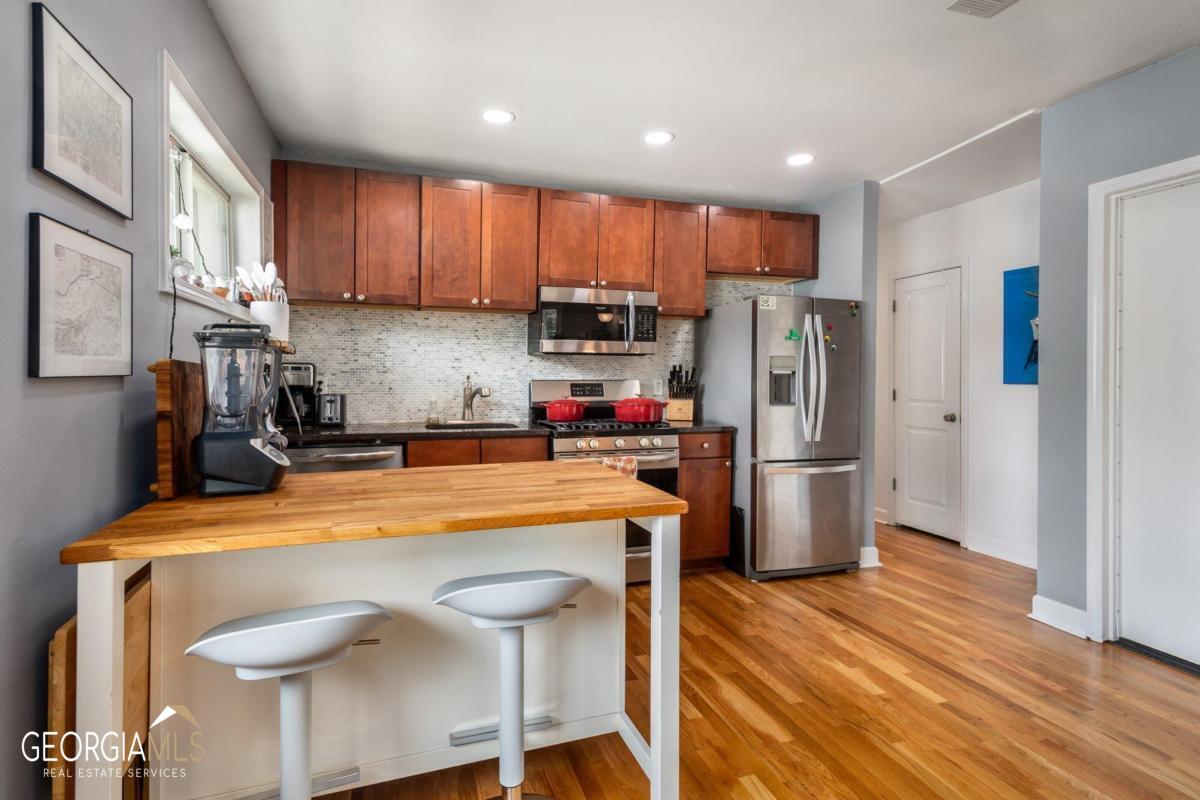 212 Berean Avenue SE # 5