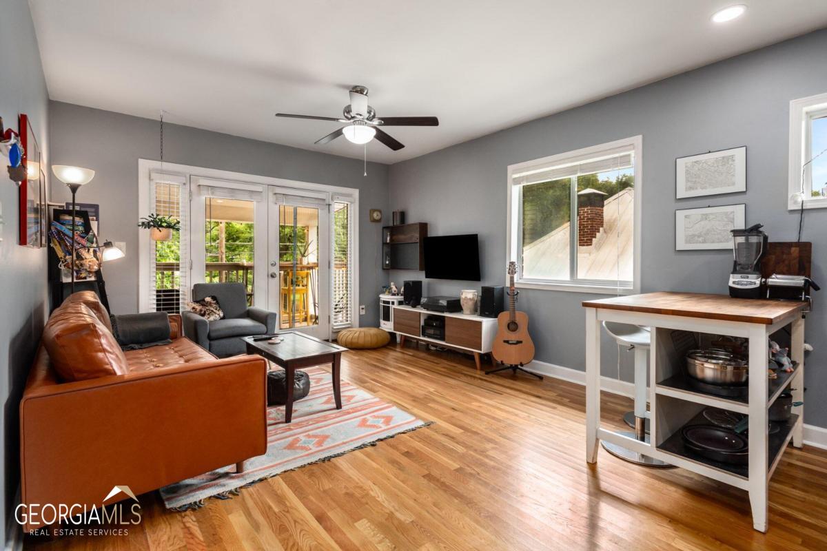 212 Berean Avenue SE # 5