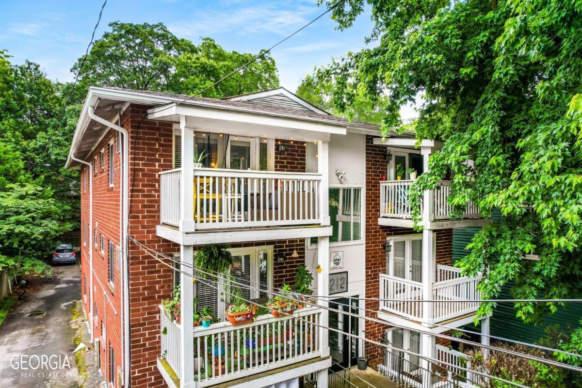 212 Berean Avenue SE # 5