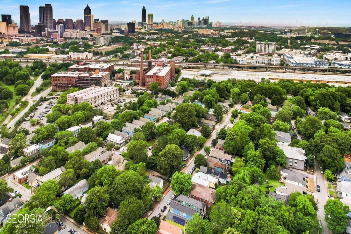 212 Berean Avenue SE # 5