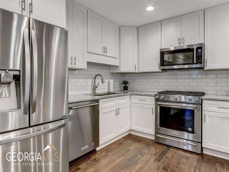 2914 Lenox Road NE # 18