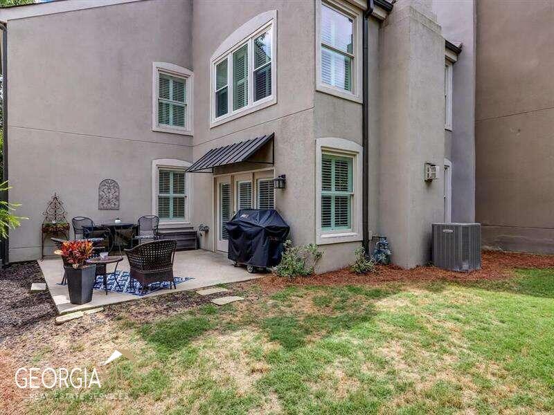 2914 Lenox Road NE # 18