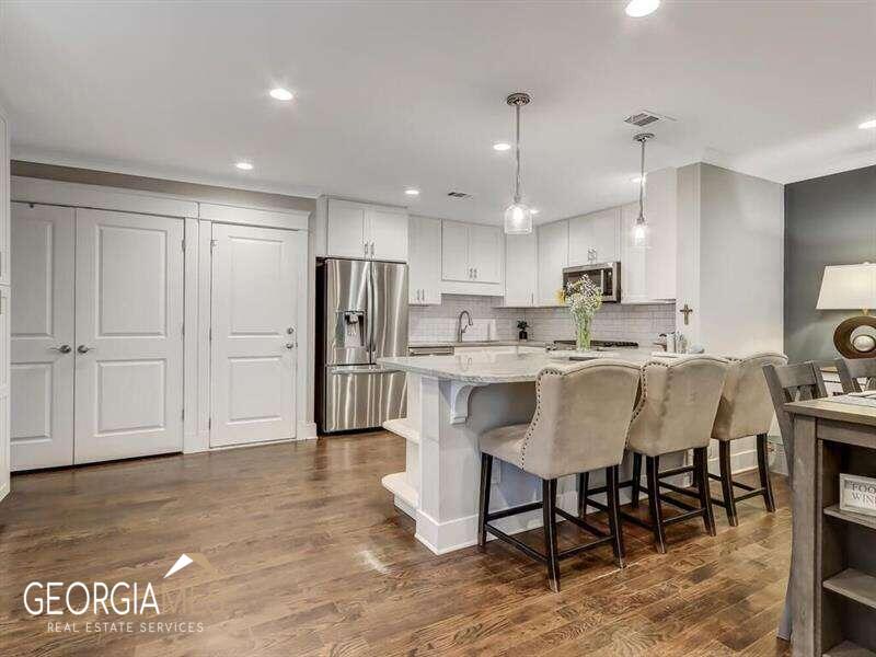 2914 Lenox Road NE # 18