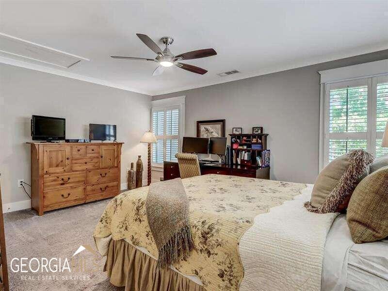 2914 Lenox Road NE # 18