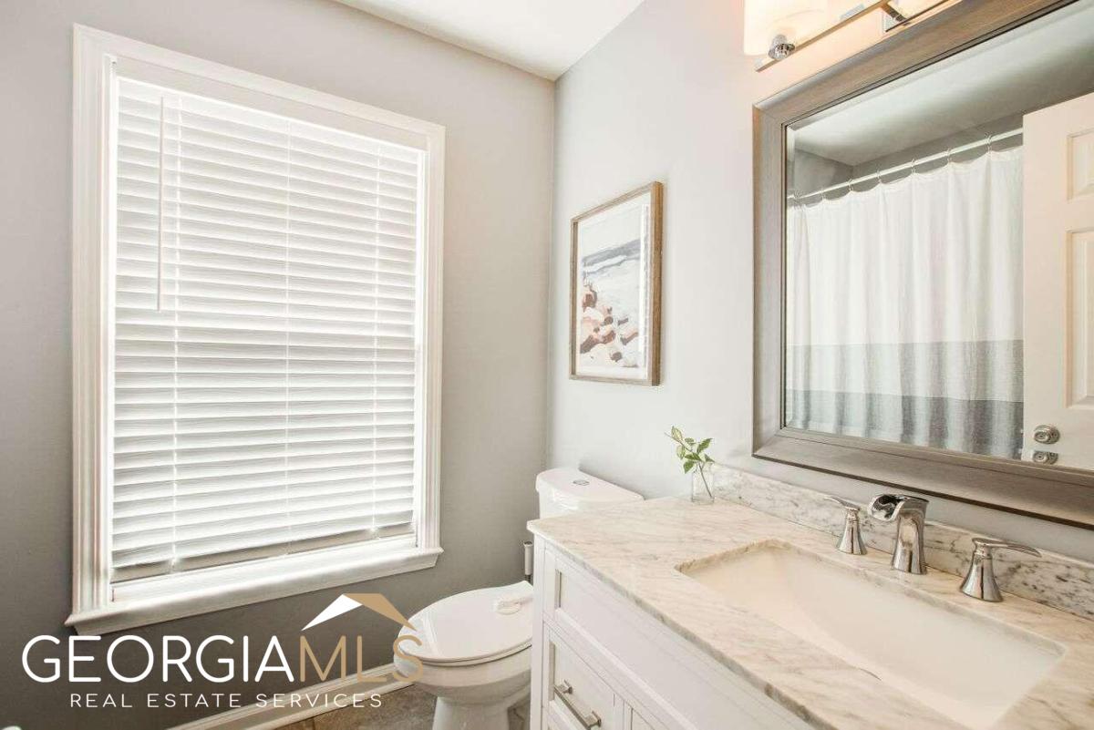 609 Martin Street SE