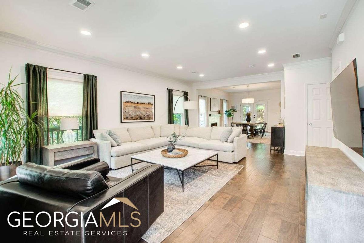 609 Martin Street SE