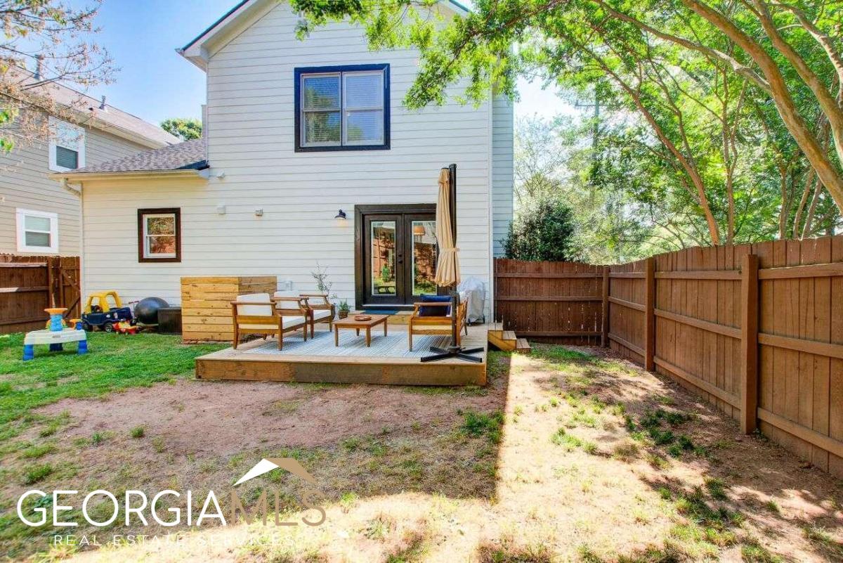 609 Martin Street SE