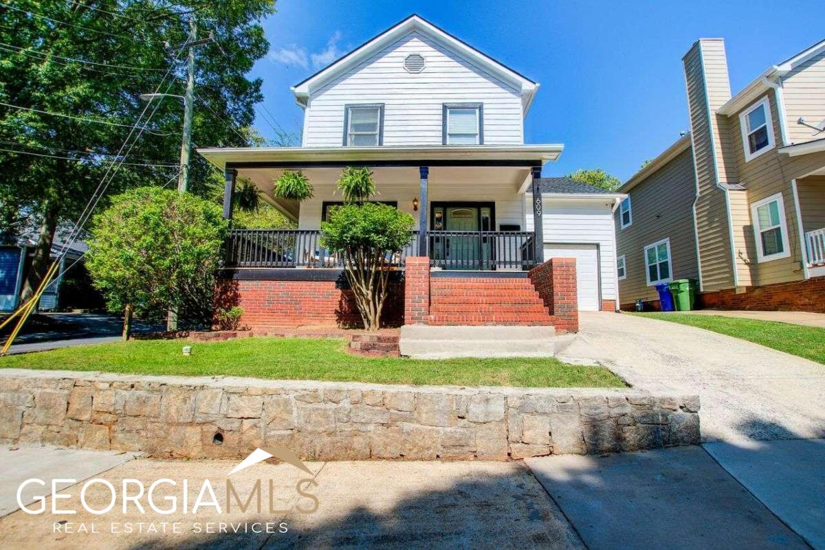 609 Martin Street SE