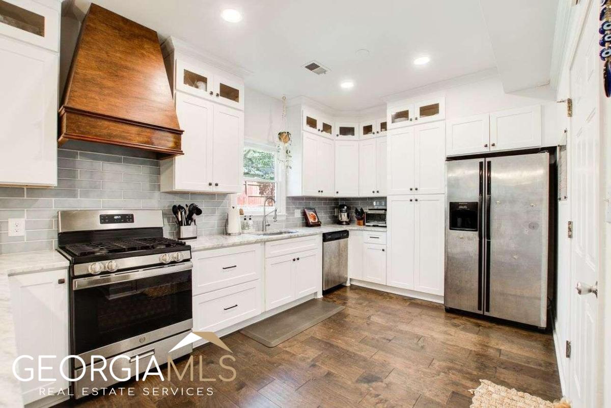 609 Martin Street SE