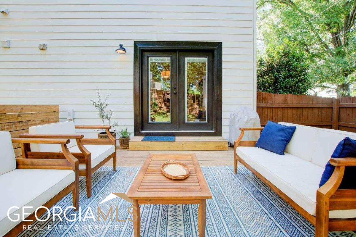 609 Martin Street SE