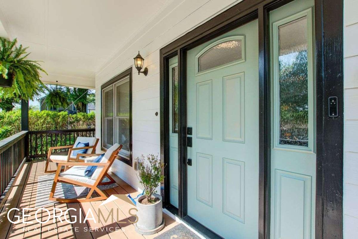 609 Martin Street SE