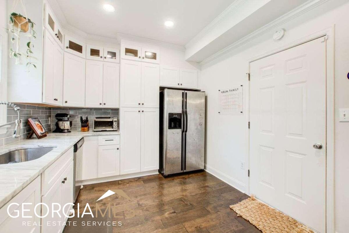 609 Martin Street SE