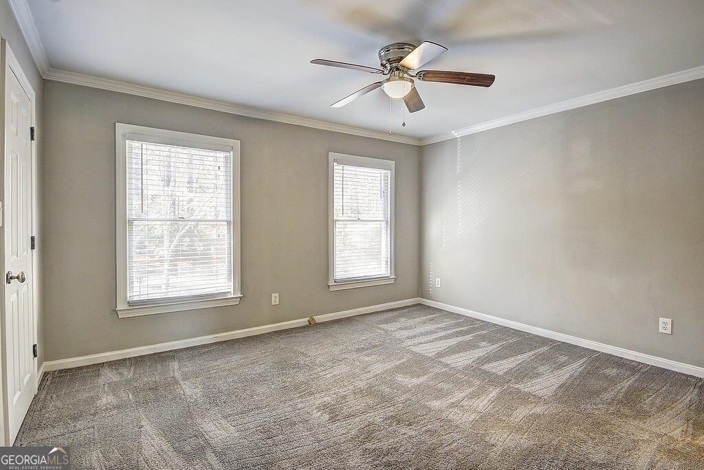 7500 Roswell Road # 58