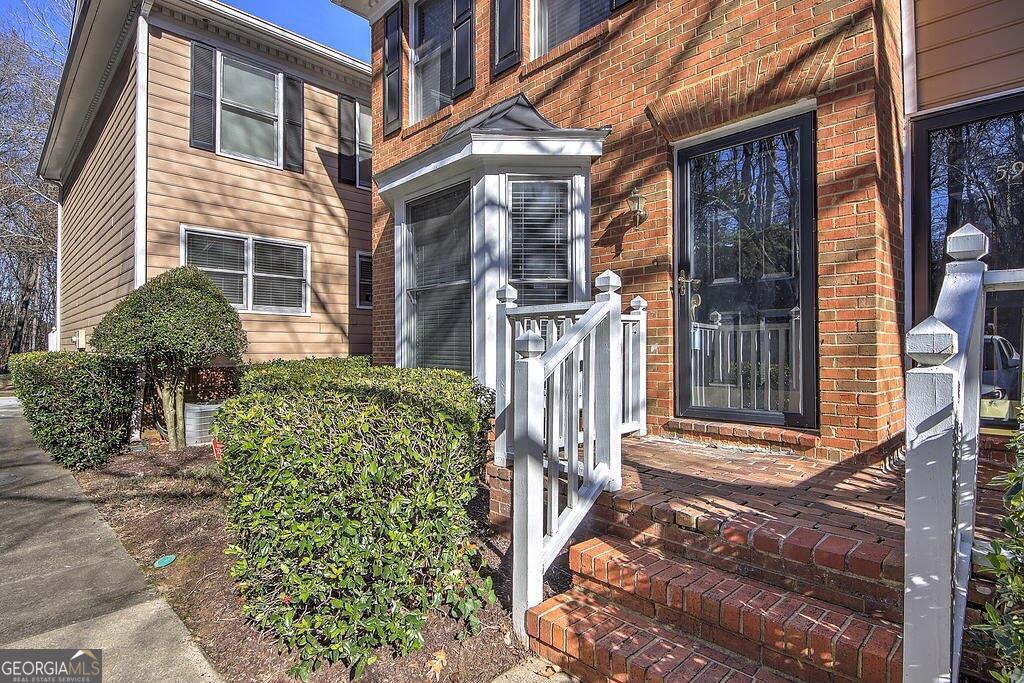 7500 Roswell Road # 58