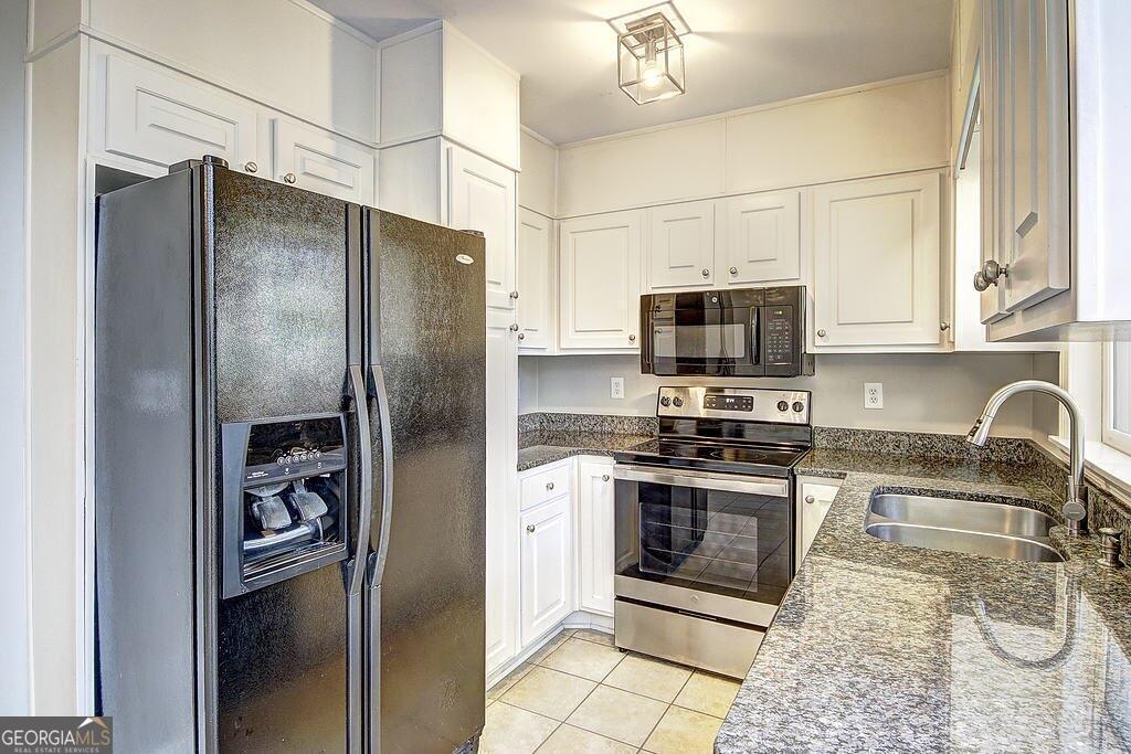 7500 Roswell Road # 58