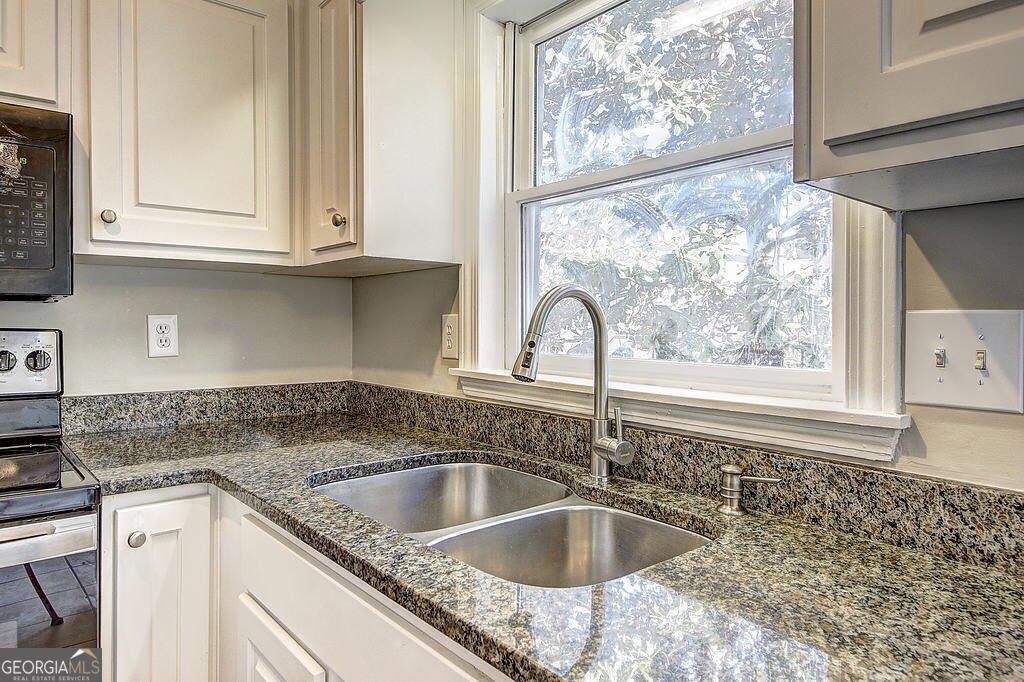 7500 Roswell Road # 58