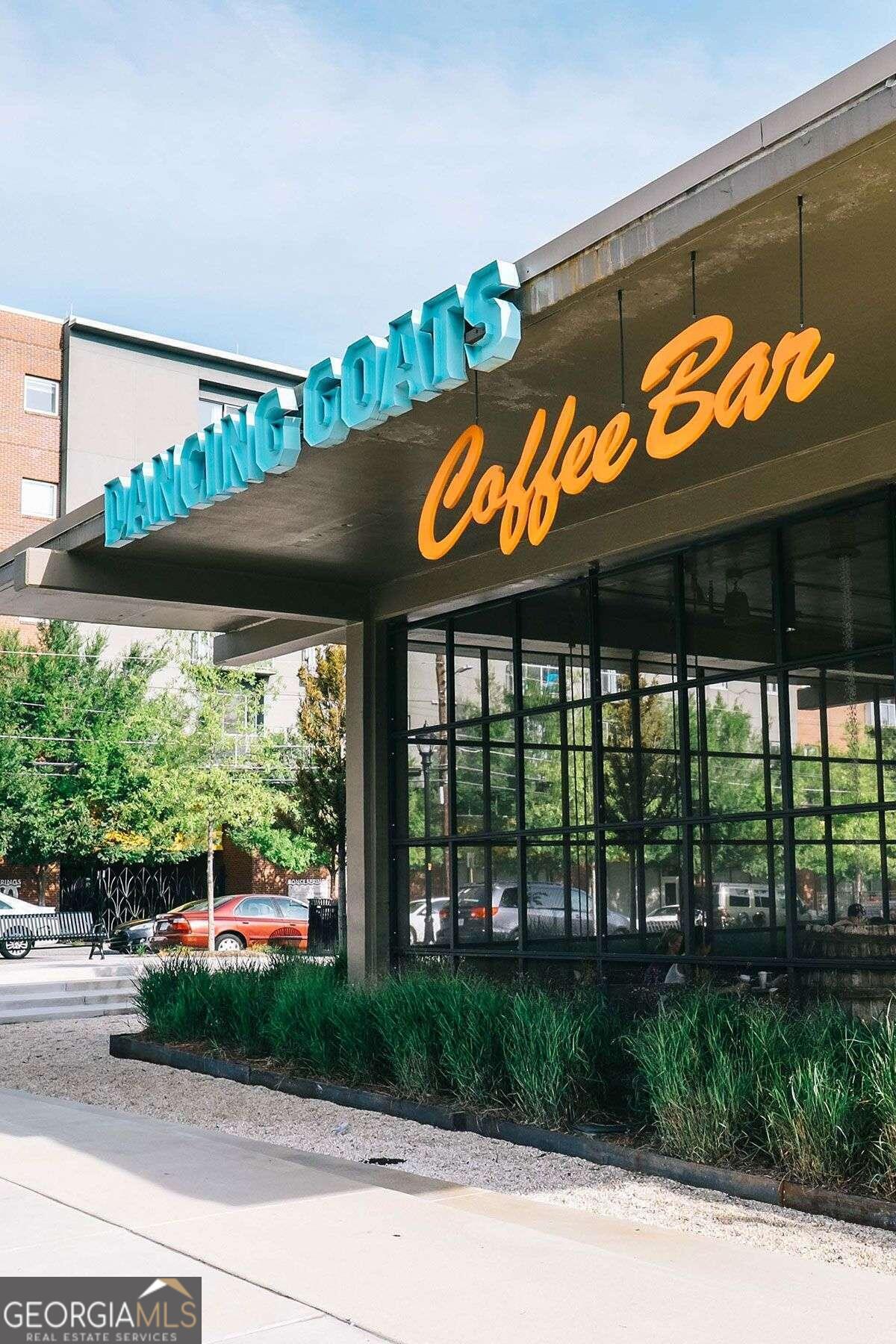 574 Boulevard Place NE # 13