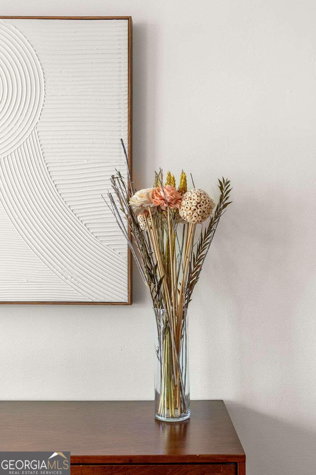 205 Pauline Drive NW