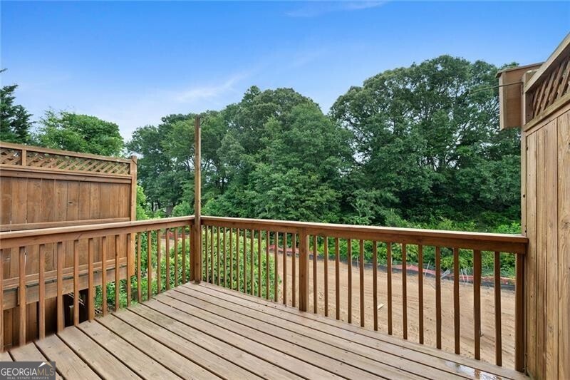 889 Commonwealth Avenue SE