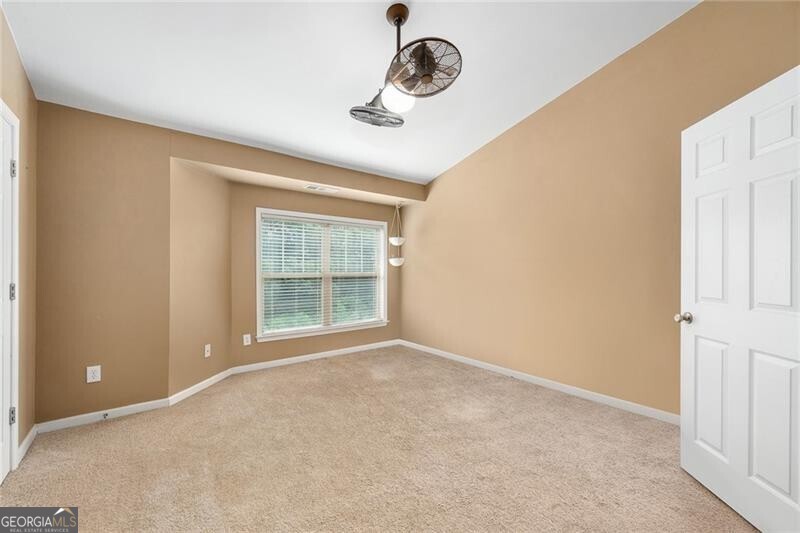 889 Commonwealth Avenue SE