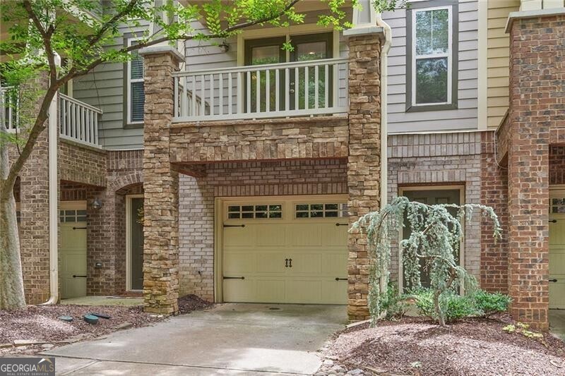 889 Commonwealth Avenue SE