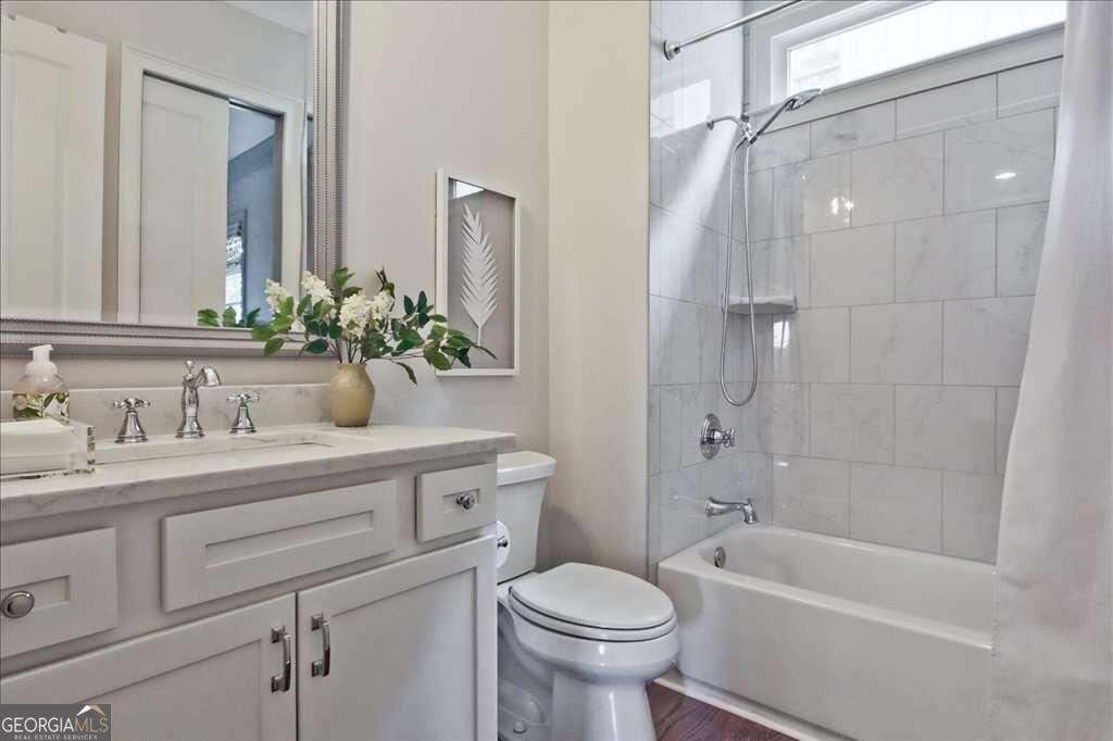 4240 Weaver Street SE