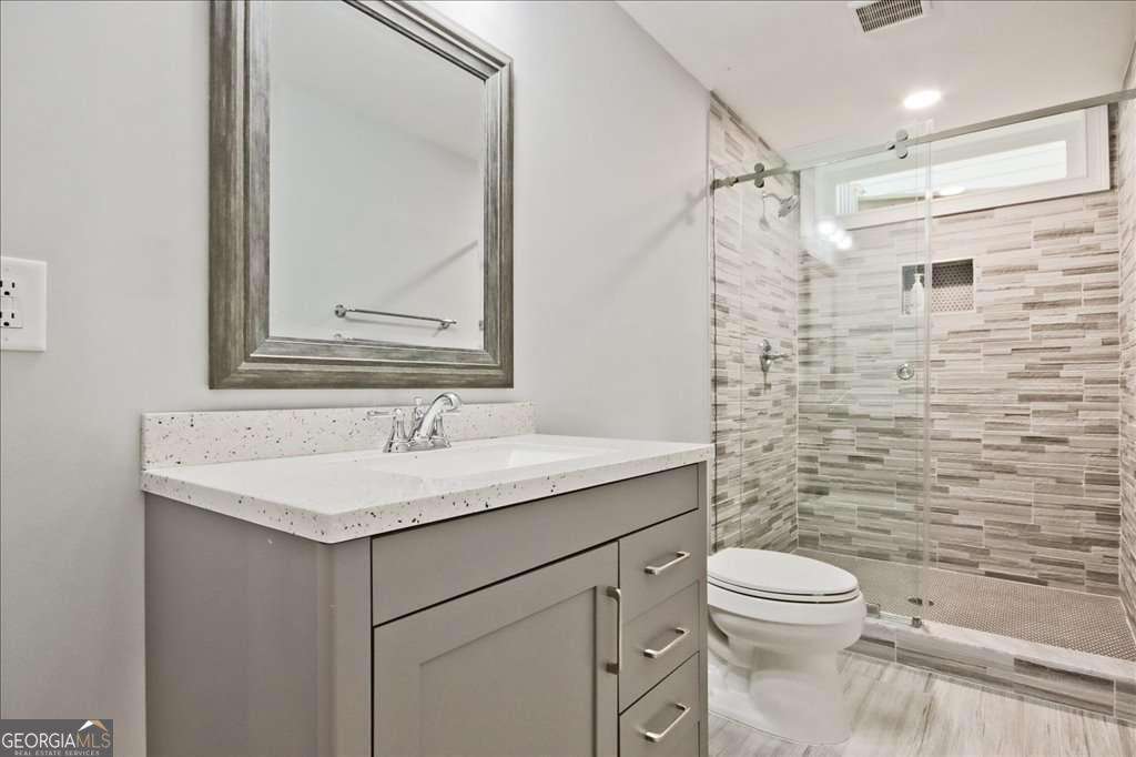 4240 Weaver Street SE