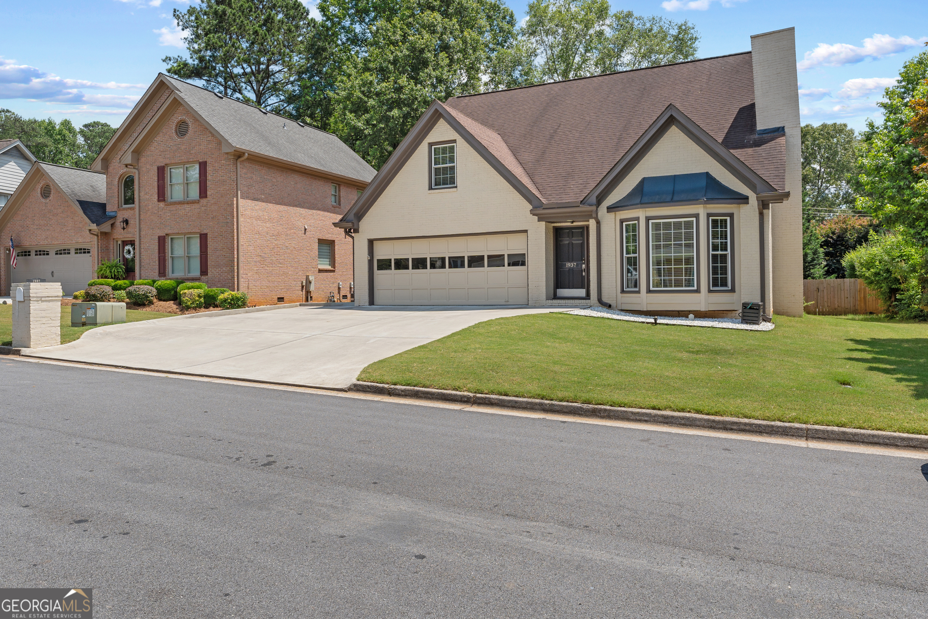 1937 Avis Lane
