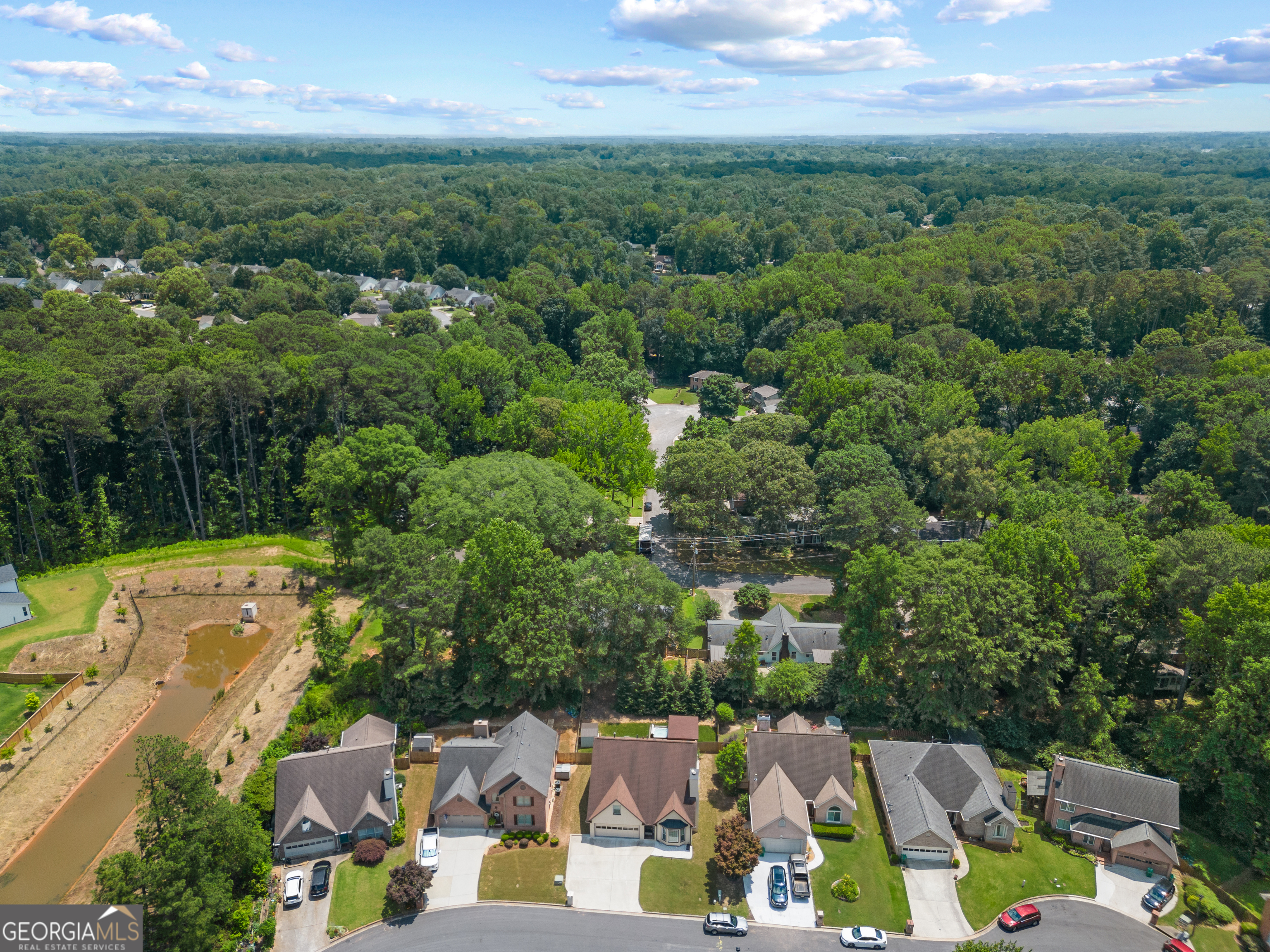 1937 Avis Lane