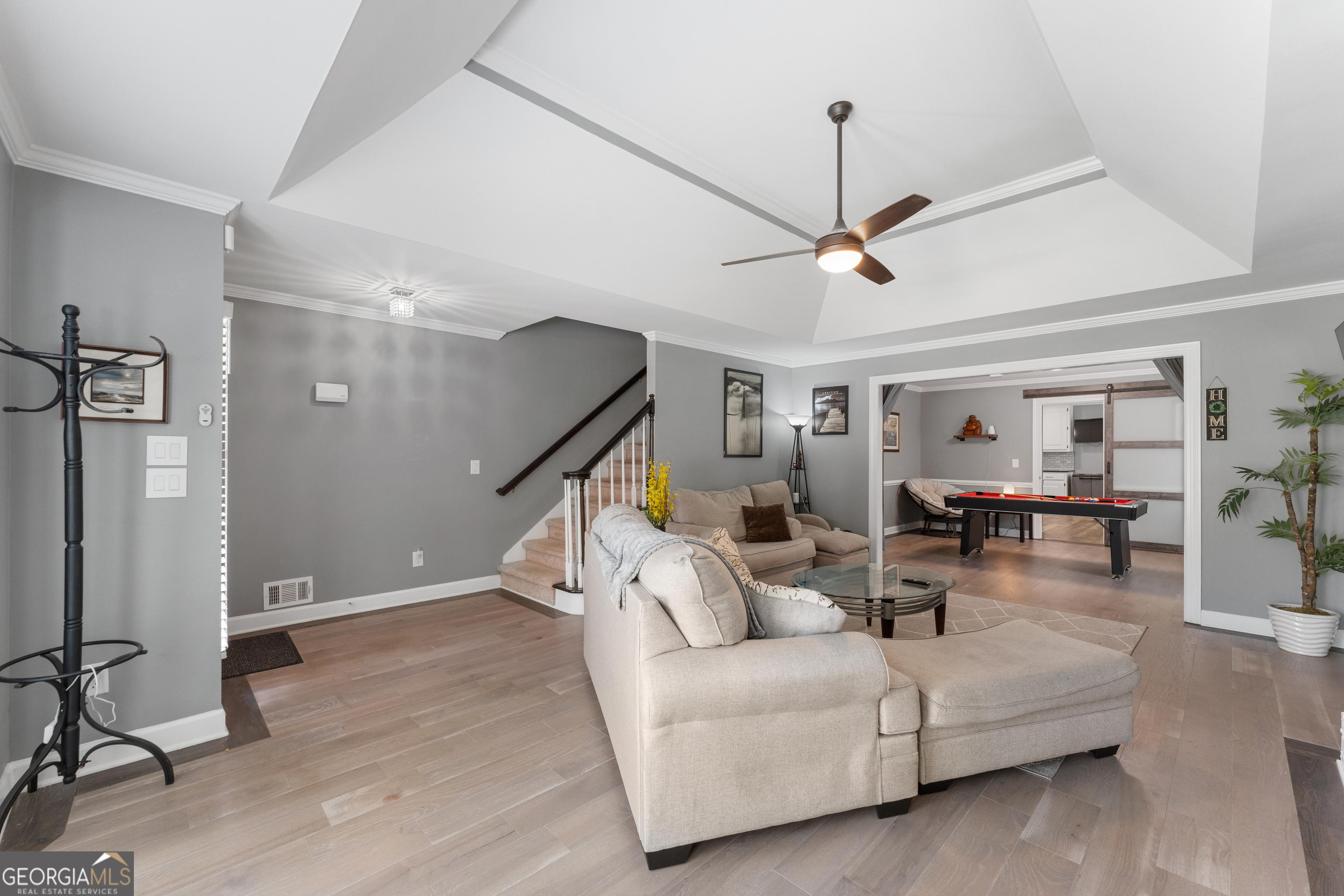 1937 Avis Lane