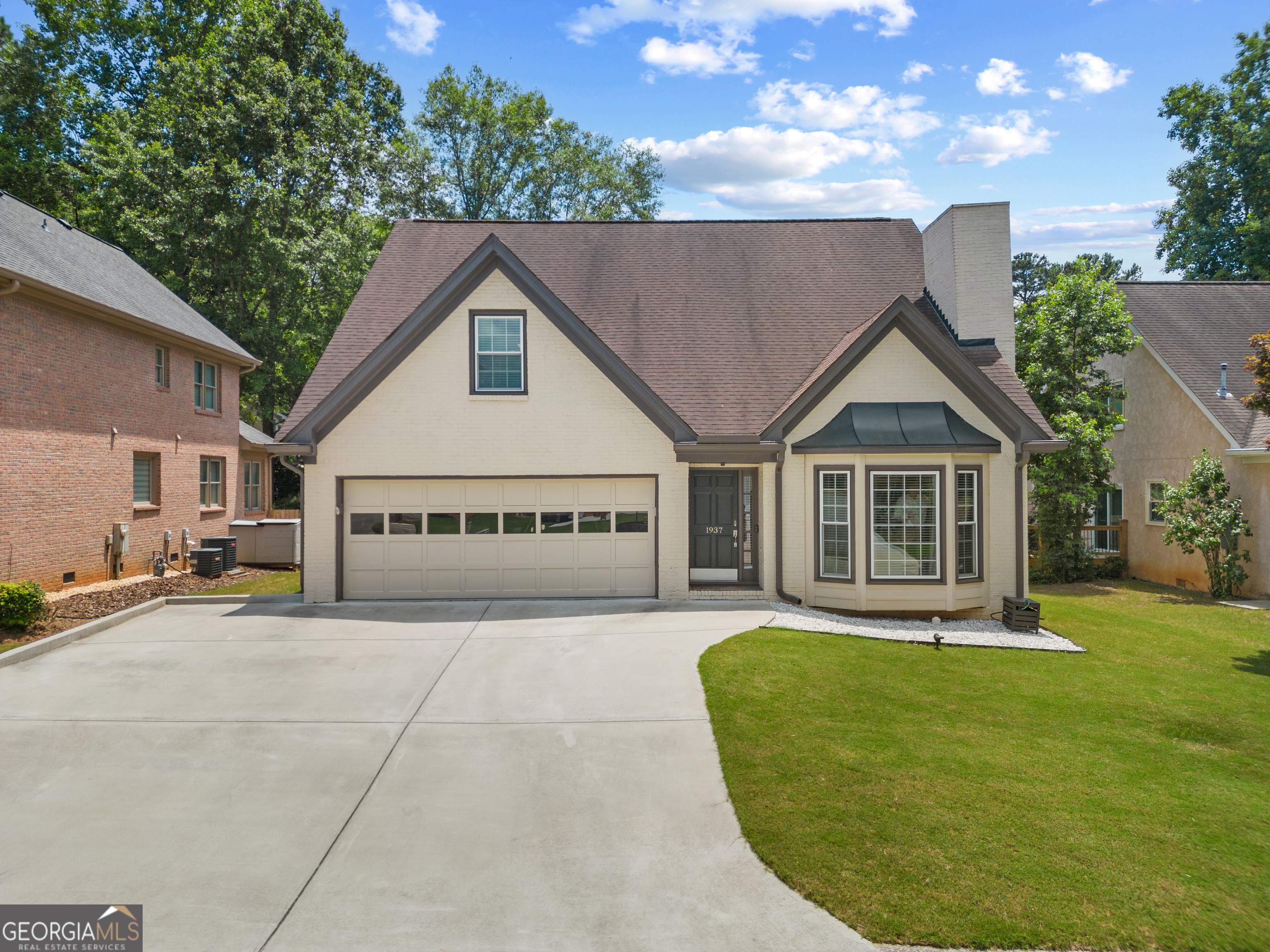 1937 Avis Lane
