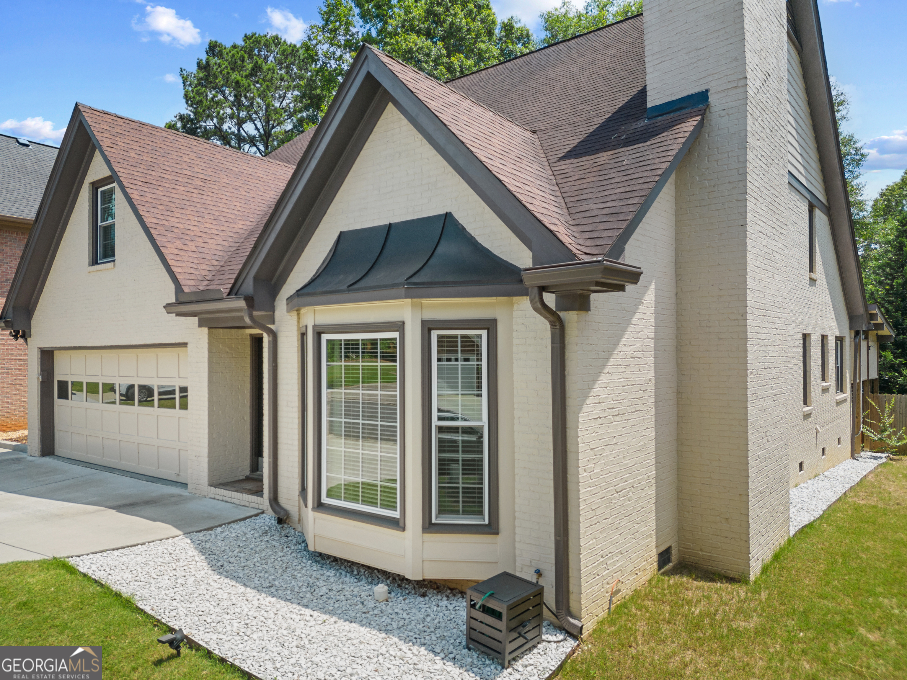 1937 Avis Lane