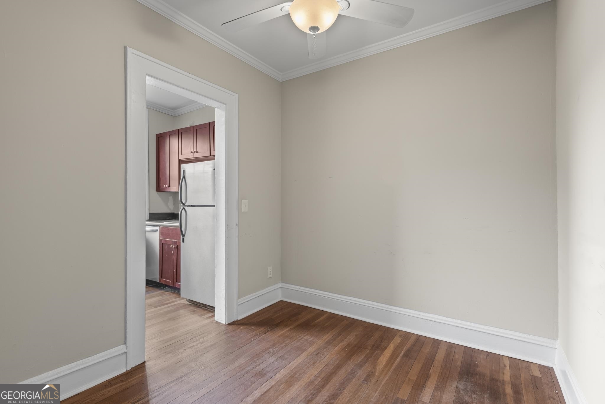 733 Frederica Street # 16