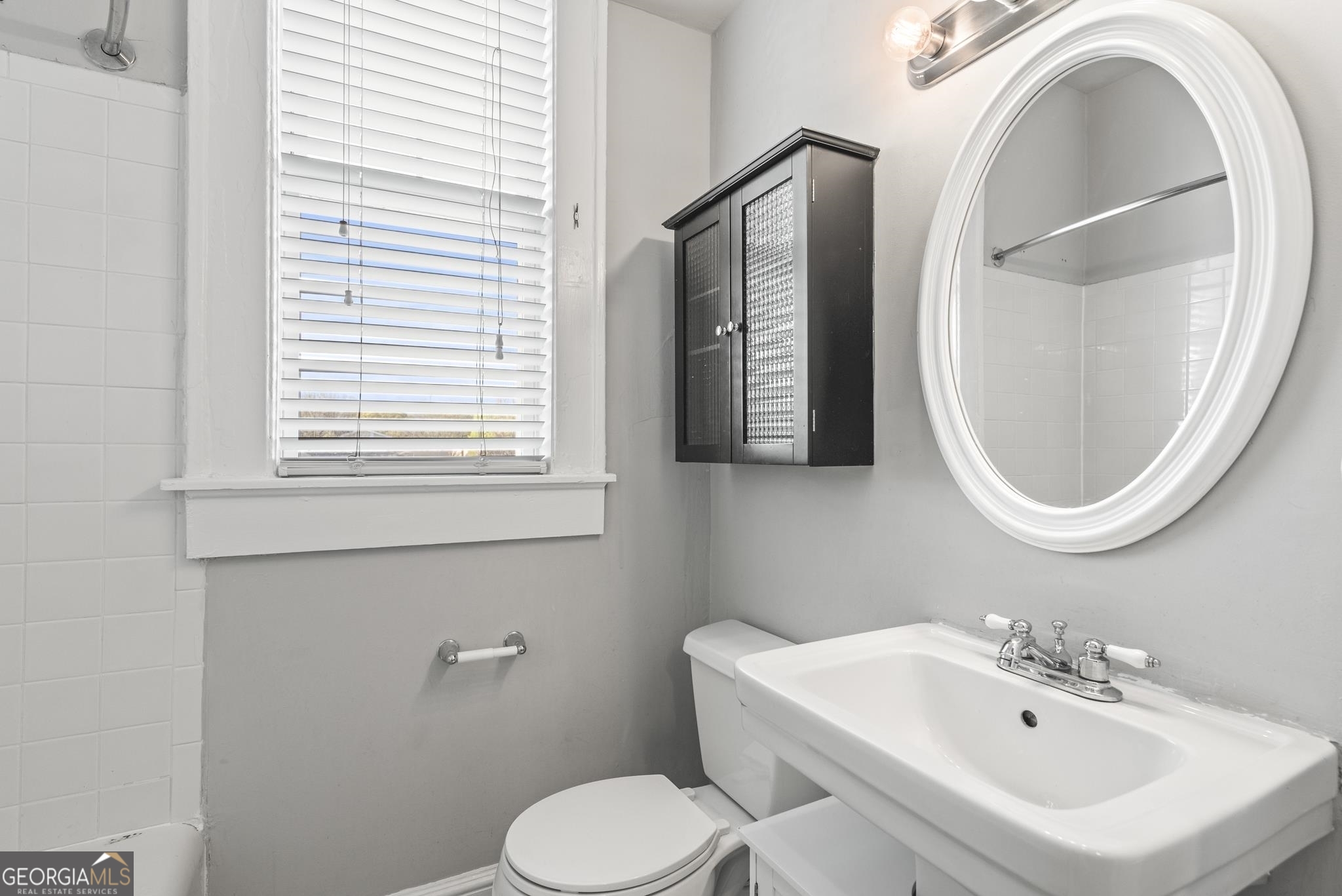 733 Frederica Street # 16