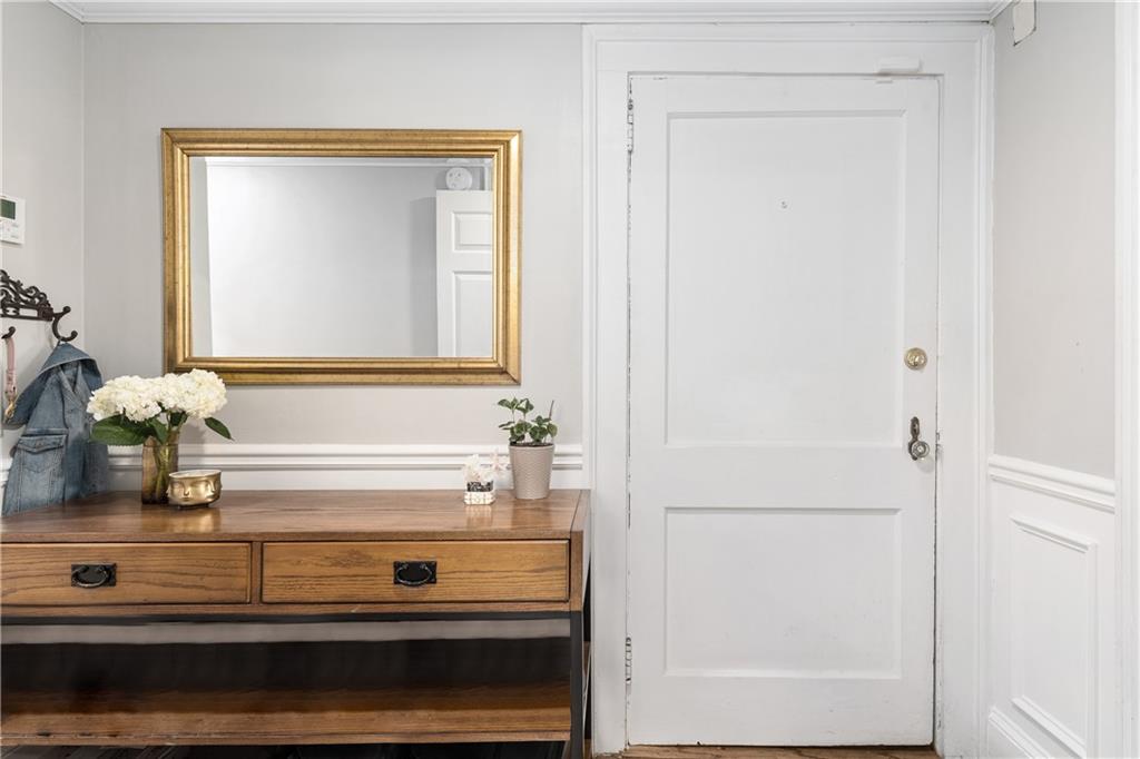 18 Collier Road NW Unit 1