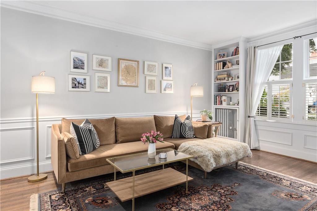 18 Collier Road NW Unit 1