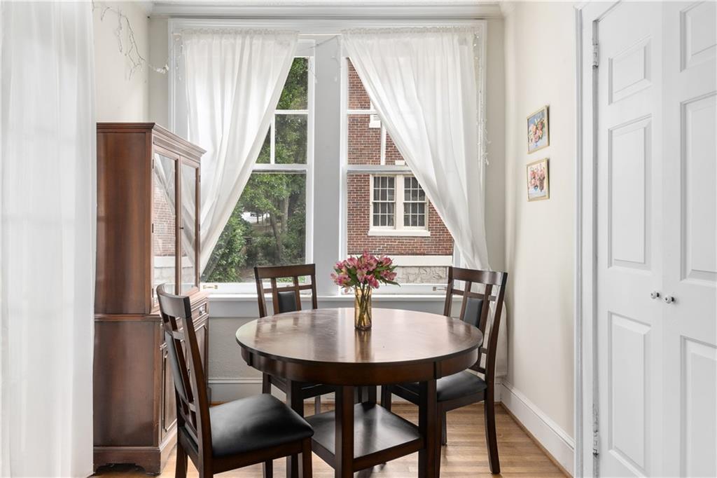 18 Collier Road NW Unit 1