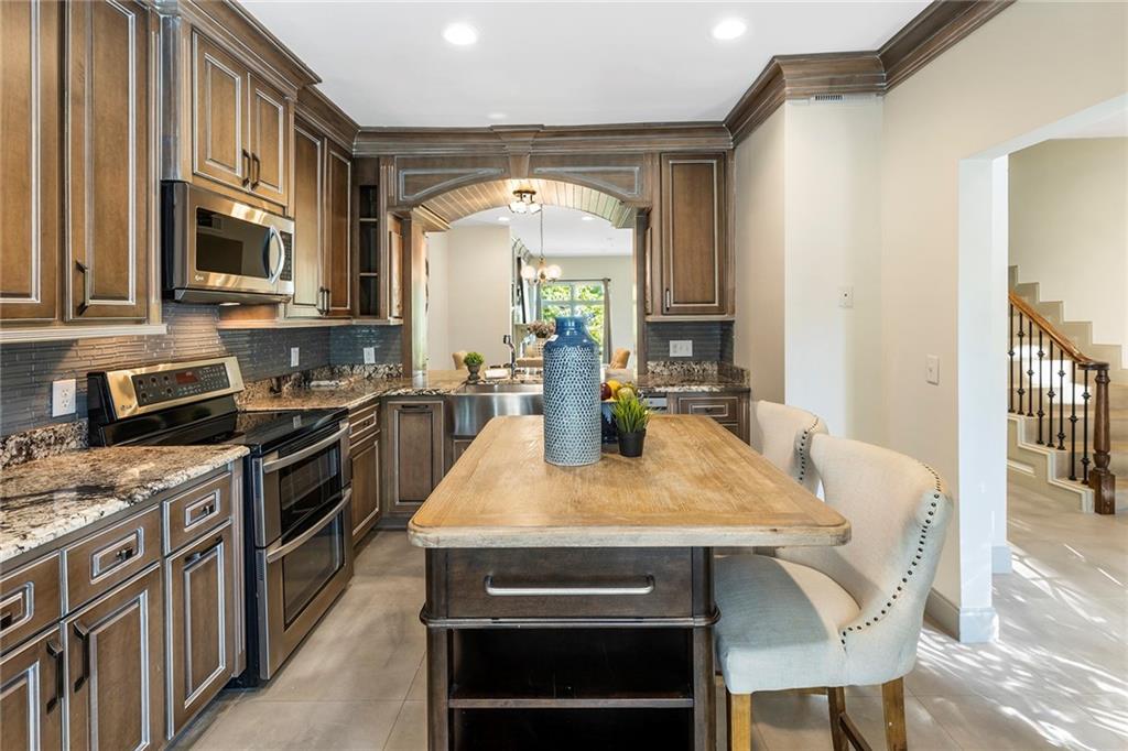 3475 Oak Valley Road NE Unit 160