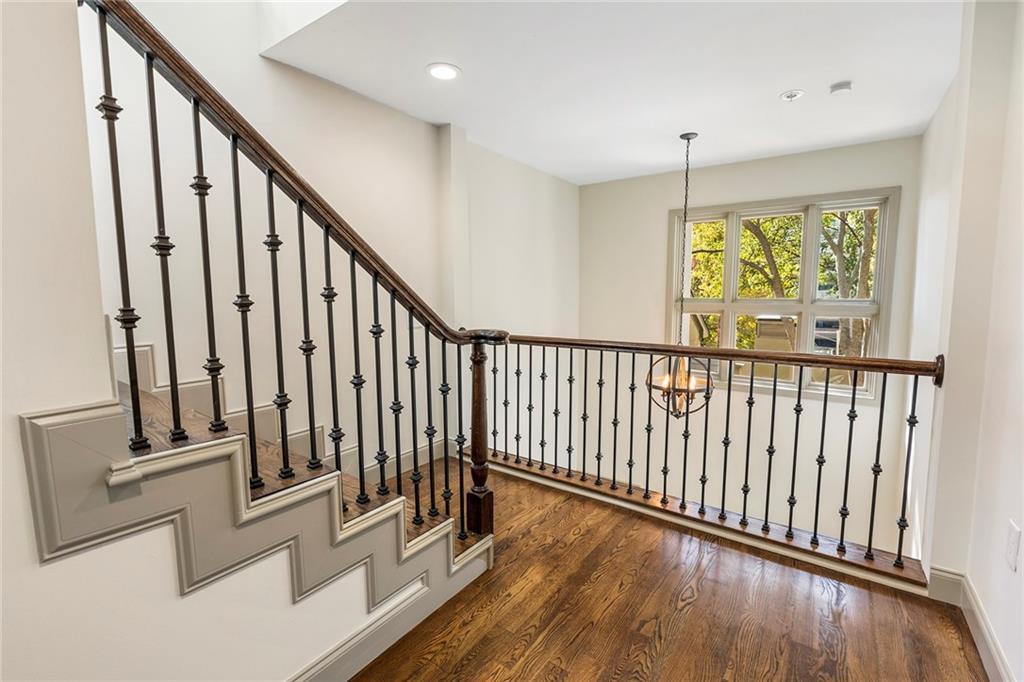 3475 Oak Valley Road NE Unit 160