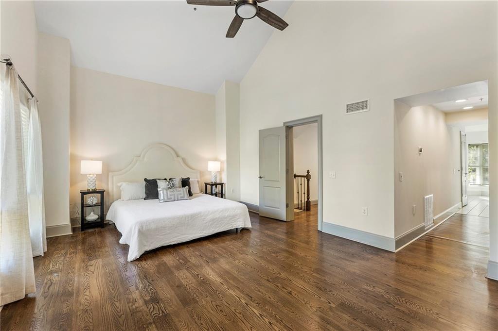 3475 Oak Valley Road NE Unit 160