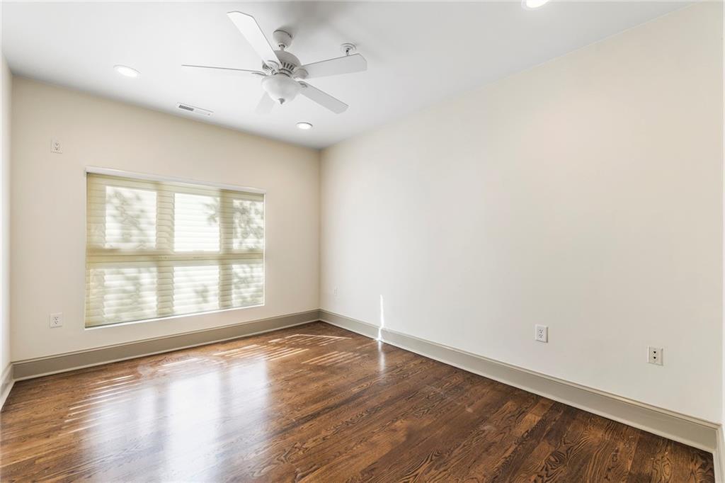 3475 Oak Valley Road NE Unit 160