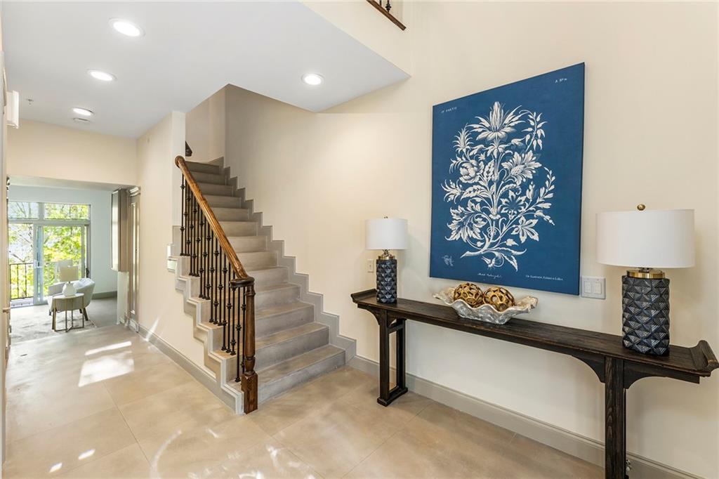 3475 Oak Valley Road NE Unit 160